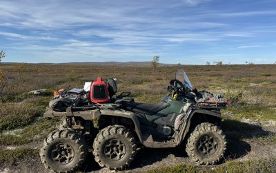 Innovatiivisia teknologiaratkaisuja erämaaolosuhteisiin: Resurssiviisas taitoverkko -hankkeen työpaja Pöyrisjärvellä